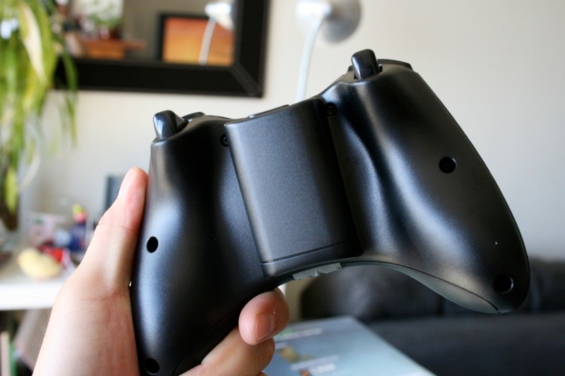 Illustration for article titled Todd McFarlane's Halo 3 Controllers Could Be Better